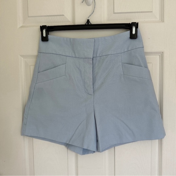 Club Monaco Shorts Size 4 - Picture 3 of 3